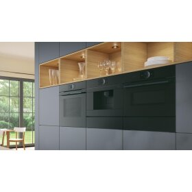 Bosch CTL9181B0, Serie 8, Einbau-Kaffeevollautomat, Schwarz