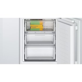 Bosch kin86vfe0, series 4, built-in fridge-freezer with freezer section below, 177.2 x 54.1 cm, flat hinge