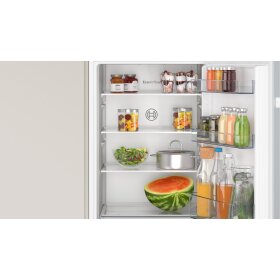 Bosch KIR31NSE0, Serie 2, Einbau-Kühlschrank, 102.1 x 54.1 cm, Schleppscharnier