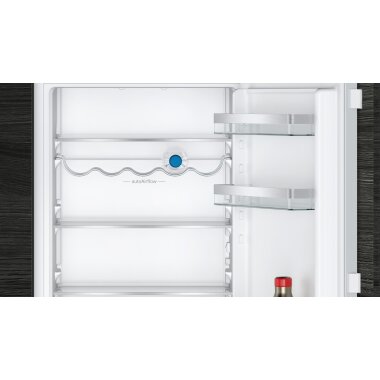 Siemens KI86NVFE0, iQ300, Einbau-Kühl-Gefrier-Kombination mit Gefrierbereich unten, 177.2 x 54.1 cm, Flachscharnier