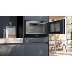 Siemens BE732R1B1, iQ700, Einbau-Mikrowelle mit Grill, Schwarz, Edelstahl