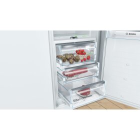 Bosch KIF82PFE0, Series 8, built-in refrigerator with freezer compartment, 177.5 x 56 cm, flat hinge