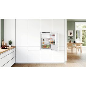 Bosch KIL22ADD1, Series 6, built-in refrigerator with...