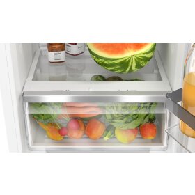 Bosch KIR21ADD1, Series 6, built-in refrigerator, 88 x 56 cm, flat hinge with soft close