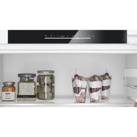 Bosch KUR21ADE0, Series 6, undercounter refrigerator, 82 x 60 cm, flat hinge with soft closing