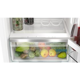 Siemens KI22LADD1, iQ500, built-in refrigerator with freezer compartment, 88 x 56 cm, flat hinge with soft close