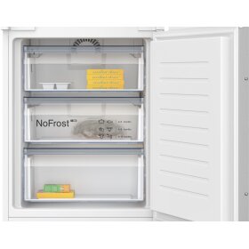 Constructa CK796NSE0, Einbau-Kühl-Gefrier-Kombination mit Gefrierbereich unten, 193.5 x 54.1 cm, Schleppscharnier