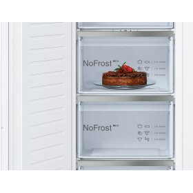 Neff GI7813CE0, N 70, built-in freezer, 177.2 x 55.8 cm, flat hinge with soft closing