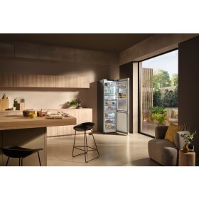 Liebherr CBNstb 579i-22, fridge-freezer combination with BioFresh Professional and NoFrost