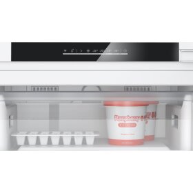 Bosch GUN21ADE0, Series 6, built-in freezer, 82 x 59.8 cm, flat hinge with soft closing