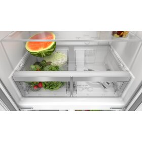 Bosch KMC85LBEA, Serie 4, Kühl-Gefrierkombination mehrtürig, Glasfront, 189.5 x 85.5 cm, Schwarz, Total No Frost