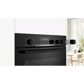 Bosch HRG578CB7, Serie 6, Einbau-Backofen mit Dampfunterstützung, 60 x 60 cm, Schwarz