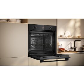 Neff B1CCC0AK3, N 30, Backofen, 60 x 60 cm, Schwarz