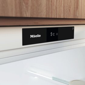 Miele KU 7030 D Unterbau-Kühlschrank 82-88cm...