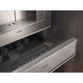 Gaggenau CM450112, Serie 400, Espresso-Vollautomat, 60 x 45 cm, Edelstahl-hinterlegte Vollglastür, entnehmbarer Wasserbehälter