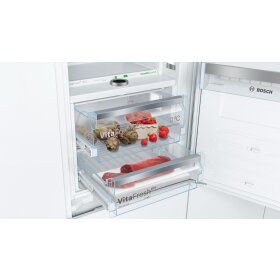 Bosch kif86pfe0, Series 8, Built-in fridge-freezer with freezer section below, 177.2 x 55.8 cm, Flat Hinge