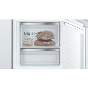 Bosch kis87add0, Series 6, built-in fridge-freezer with freezer section below, 177.2 x 55.8 cm, flat hinge with soft-close drawer