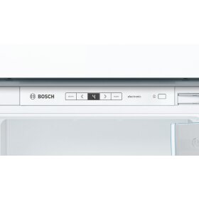 Bosch KIR51ADE0, Serie 6, Einbau-Kühlschrank, 140 x 56 cm, Flachscharnier mit Softeinzug