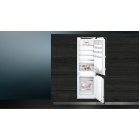 Siemens KI86SHDD0, iQ500, Einbau-Kühl-Gefrier-Kombination mit Gefrierbereich unten, 177.2 x 55.8 cm, Flachscharnier mit Softeinzug