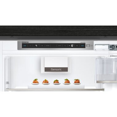 Siemens KI87SADD0, iQ500, Einbau-Kühl-Gefrier-Kombination mit Gefrierbereich unten, 177.2 x 55.8 cm, Flachscharnier mit Softeinzug