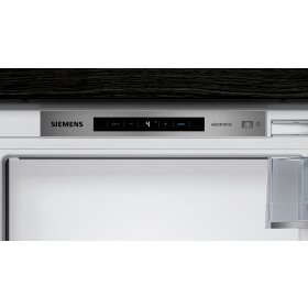 Siemens KI52LADE0, iQ500, Einbau-Kühlschrank mit Gefrierfach, 140 x 56 cm, Flachscharnier mit Softeinzug