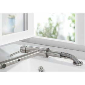 Villeroy and Boch Como Shower Window Pre-Window Kitchen Faucet Stainless Steel 925800lc