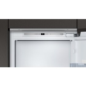 Neff KI2826DE0, N 70, Einbau-Kühlschrank mit Gefrierfach, 177.5 x 56 cm, Flachscharnier mit Softeinzug
